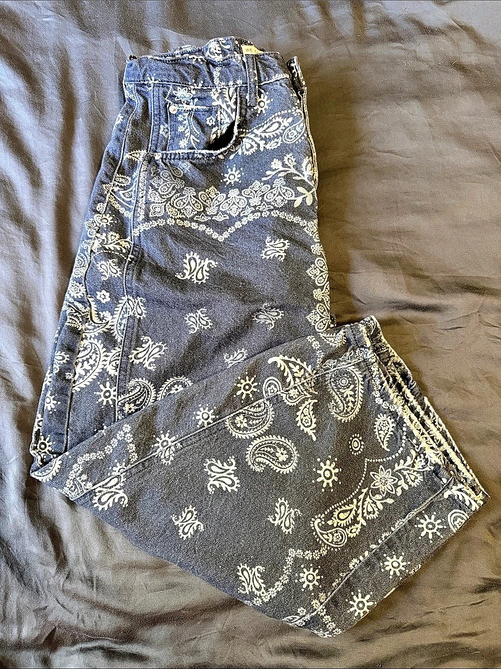 We The Free Good Luck Printed Barrel Jeans Like New
